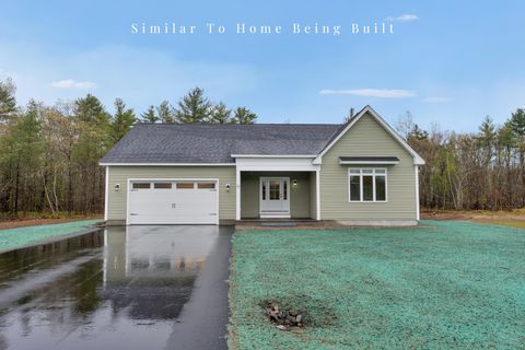 Photo of 17 Middle Road, Kennebunk, ME 04043 (MLS # 1662735)