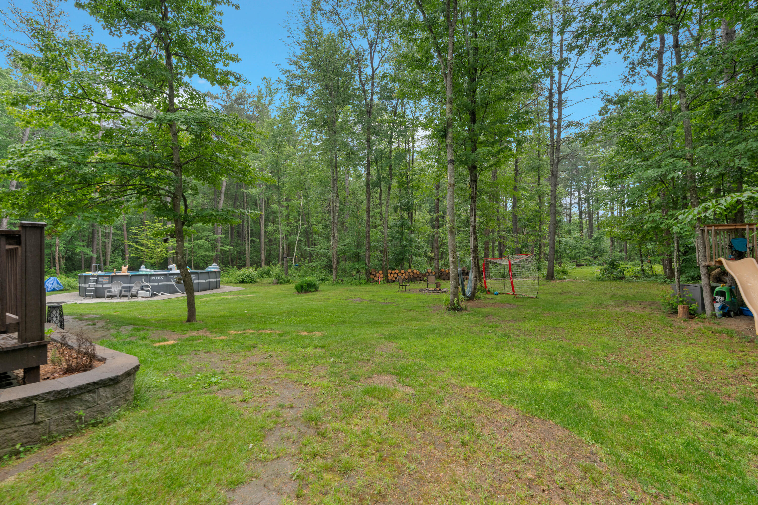 1148 West Road