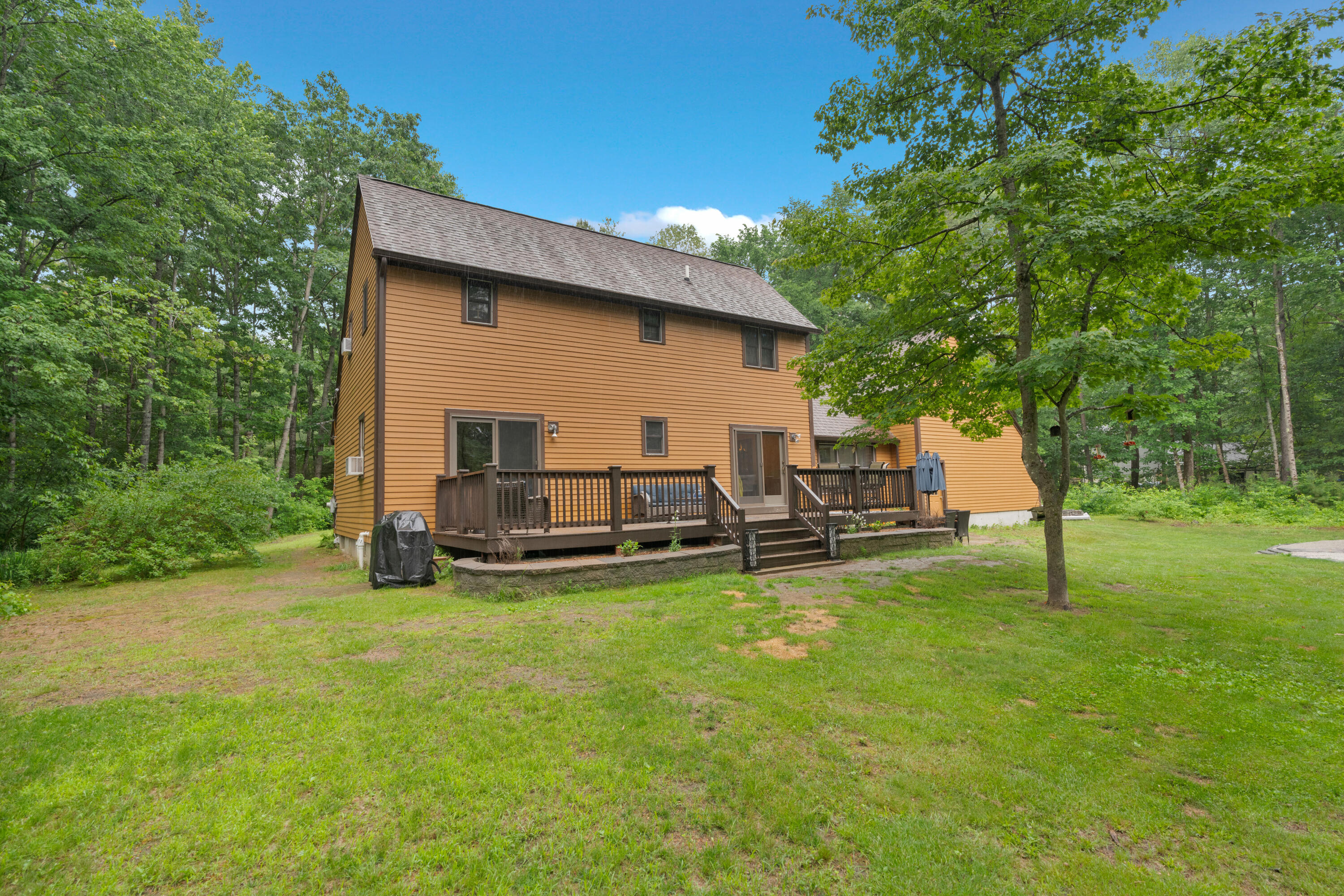 1148 West Road