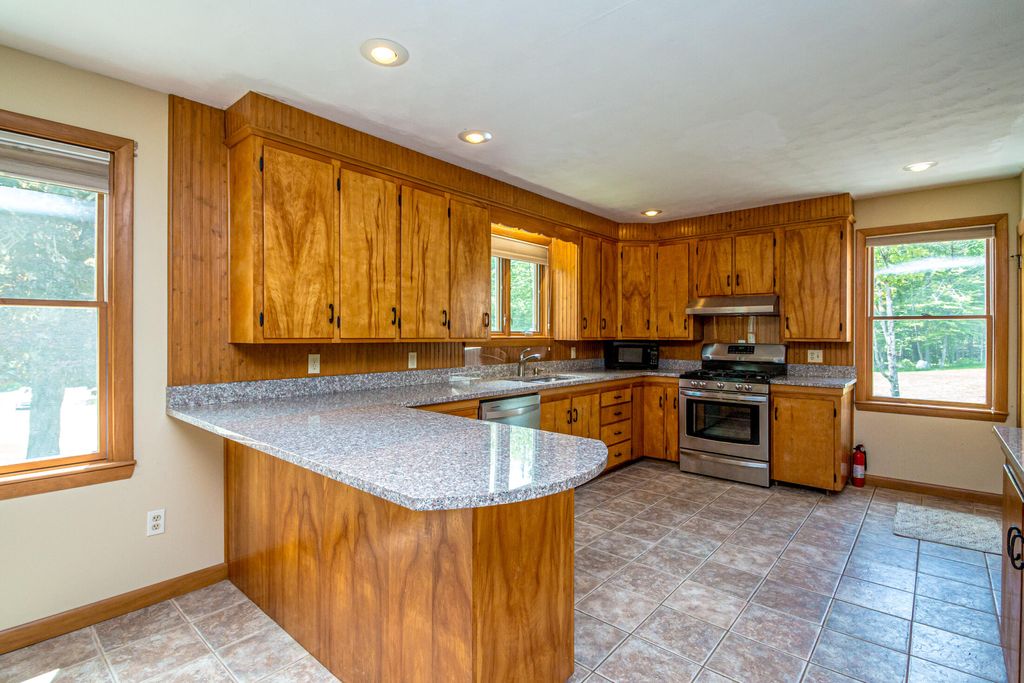 Photo of 518 W Fryeburg Road, Fryeburg, ME 04037 (MLS # 1665006)