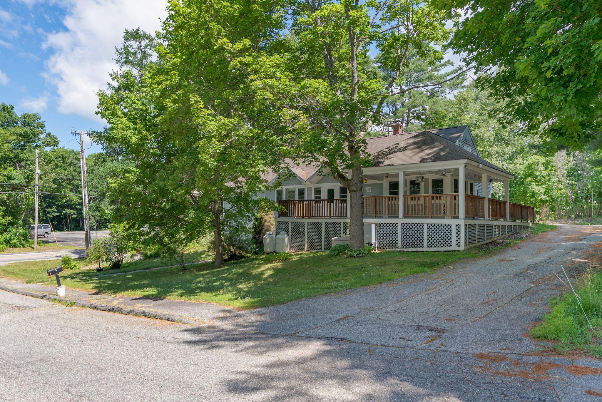 2 Teakwood Knolls