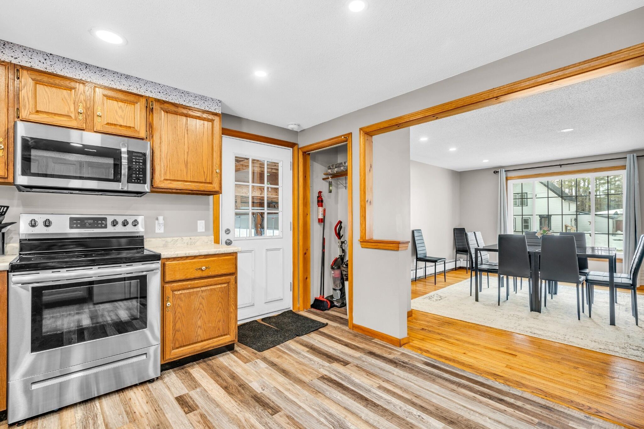 48 Howard Pond Road