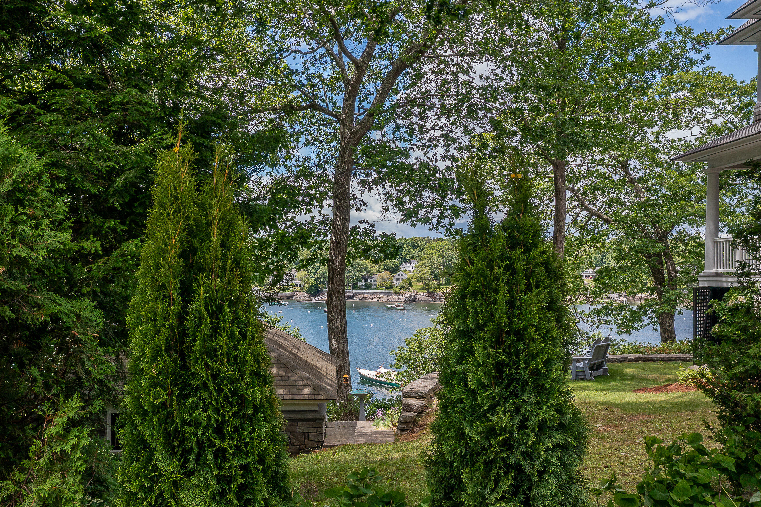 195 Beauchamp Point Road
