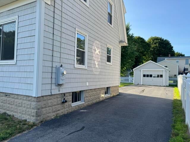 15 Rudman Road