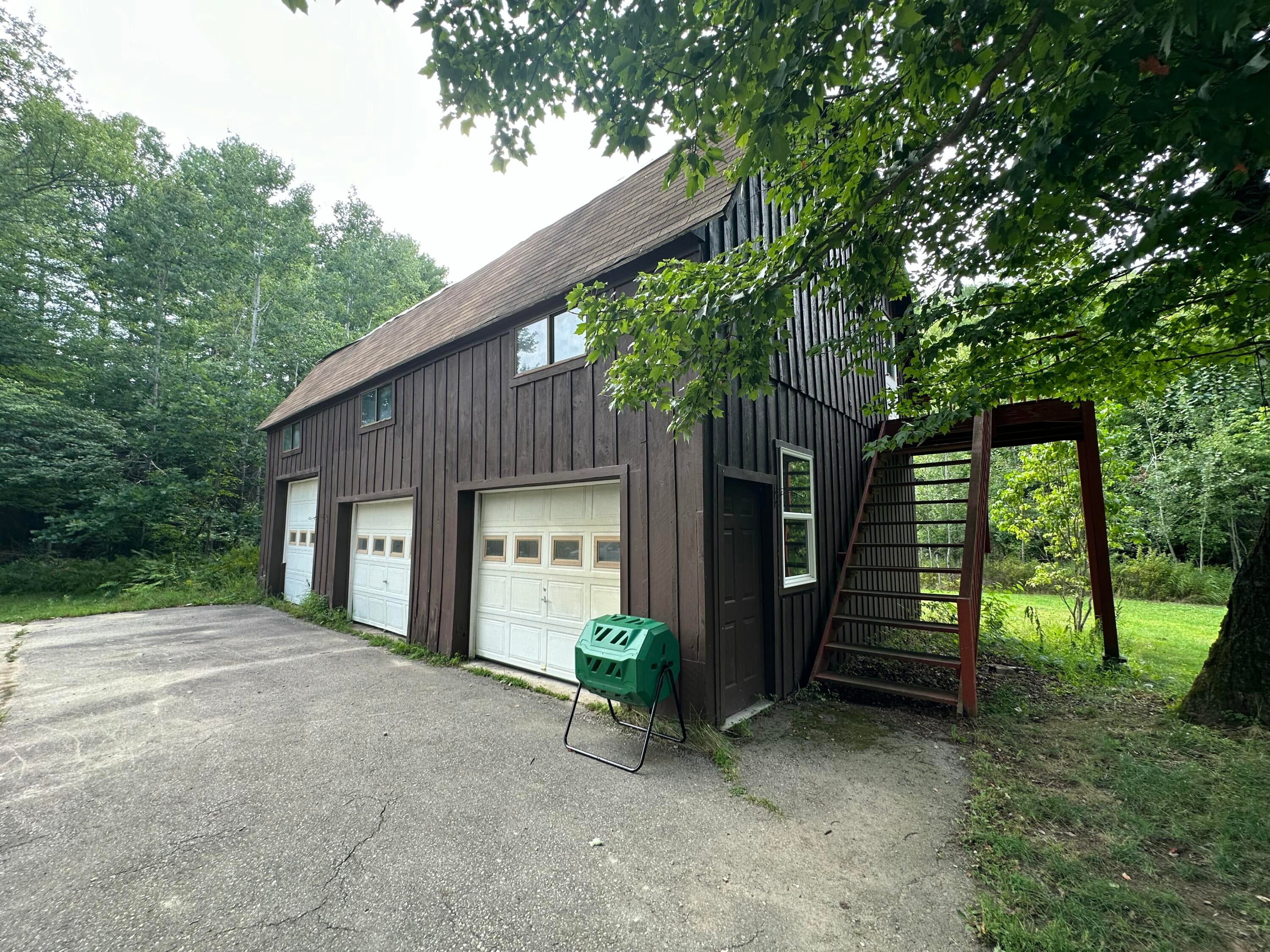 64 Gile Way