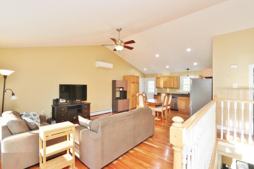 63 Streamside Lane 13