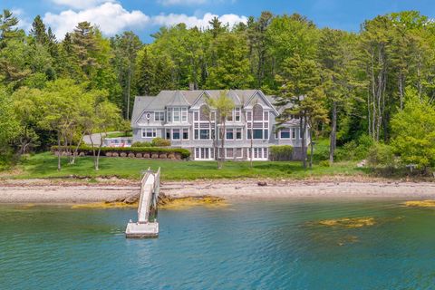 Photo of 92 Spruce Point Road, Yarmouth, ME 04096 (MLS # 1664594)