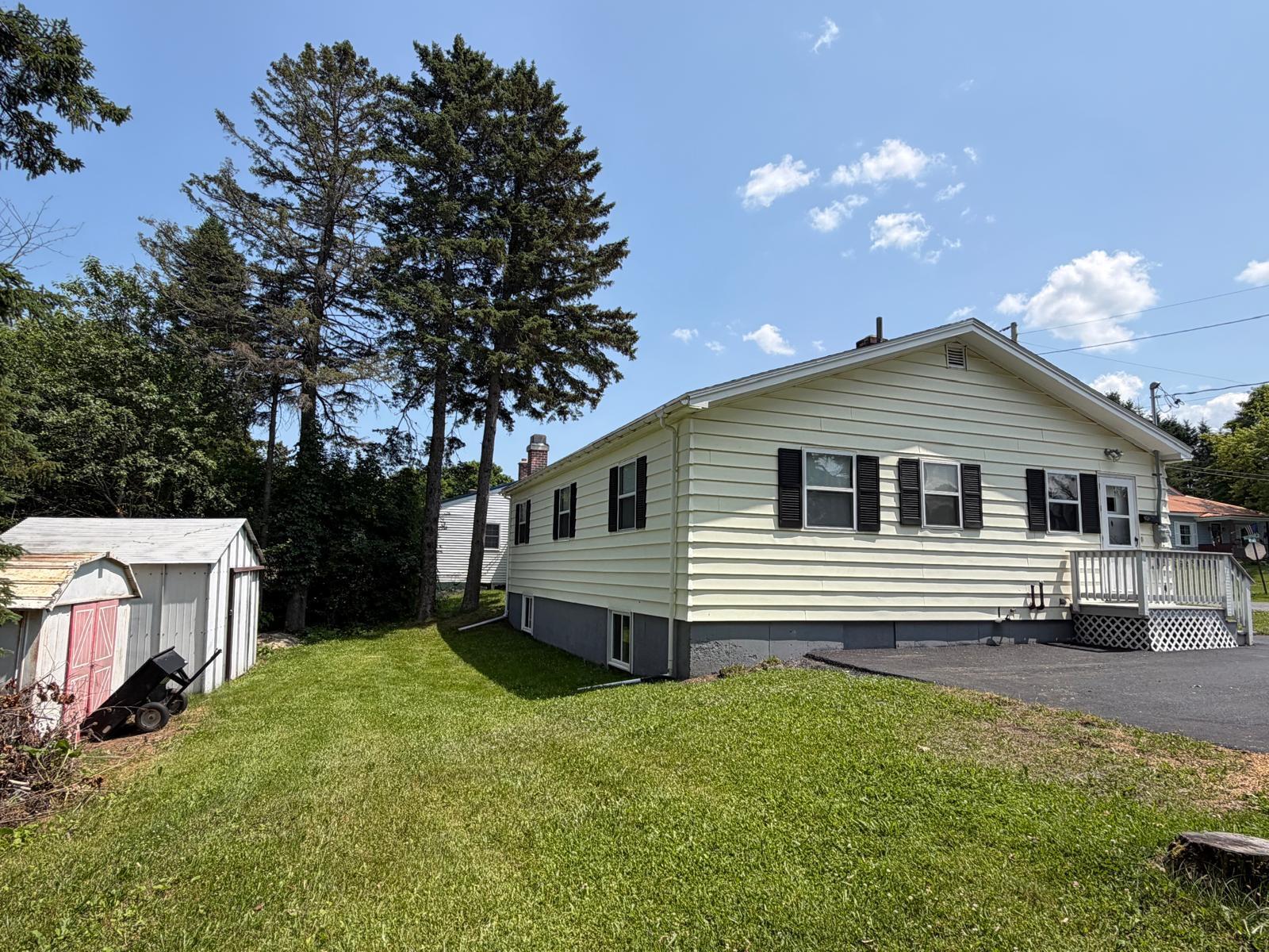 10 Macarthur Avenue