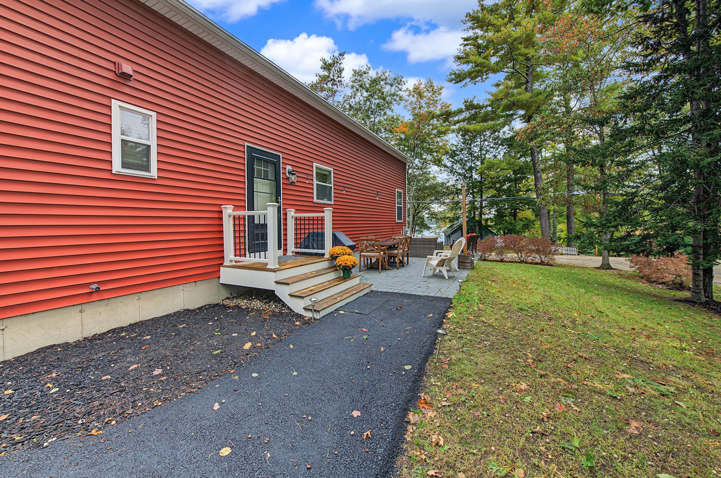203 Mountain View Road