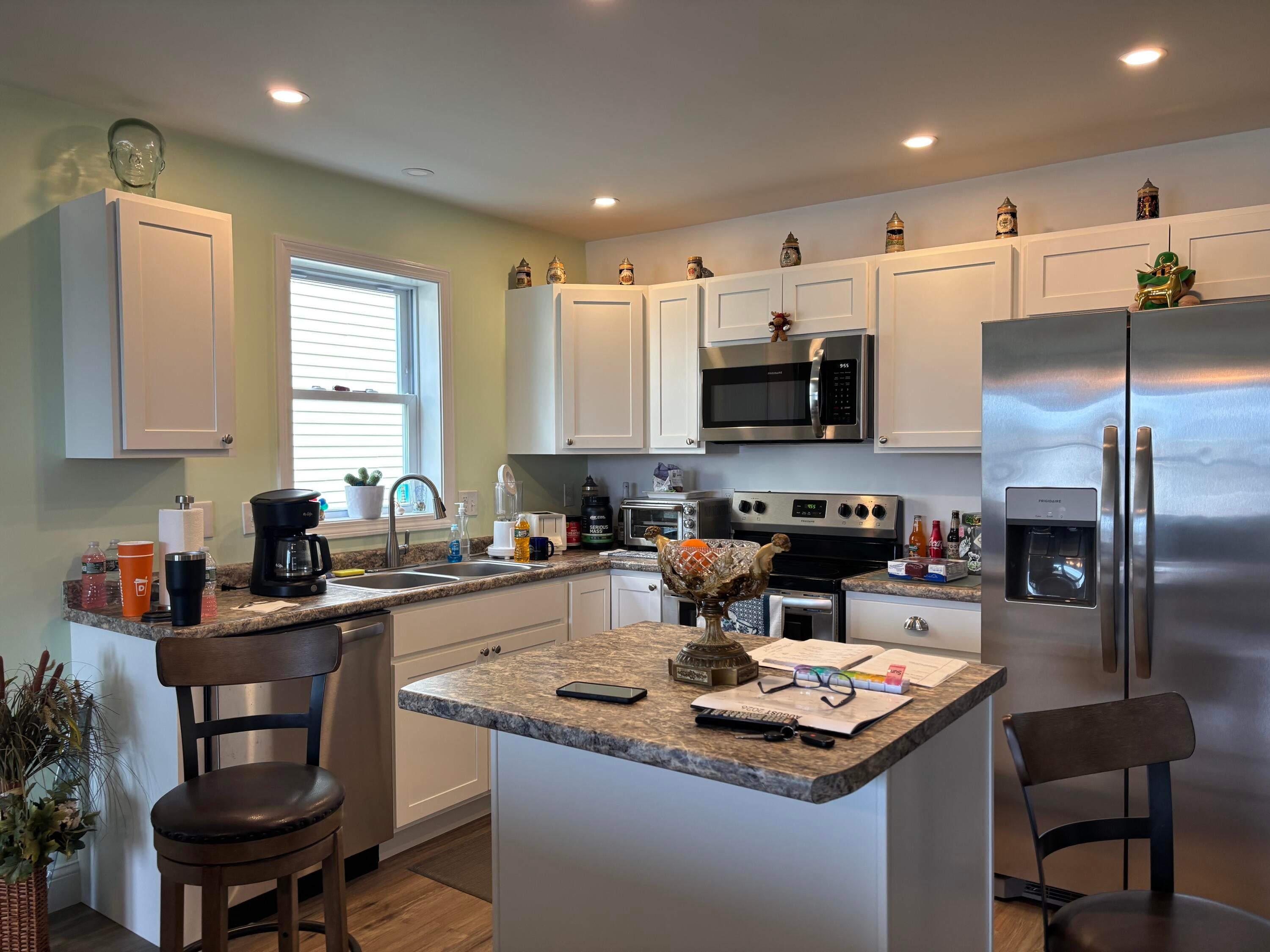25 Village Circle 3