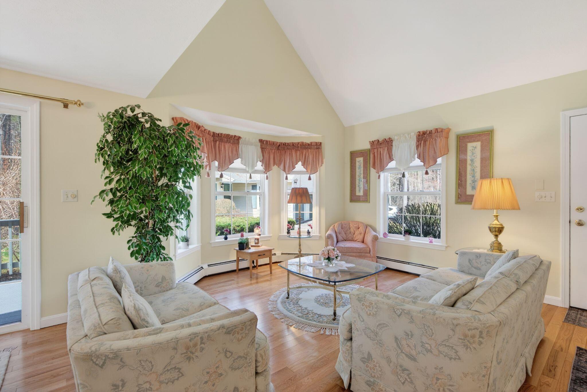 22 Greenwich Way 40