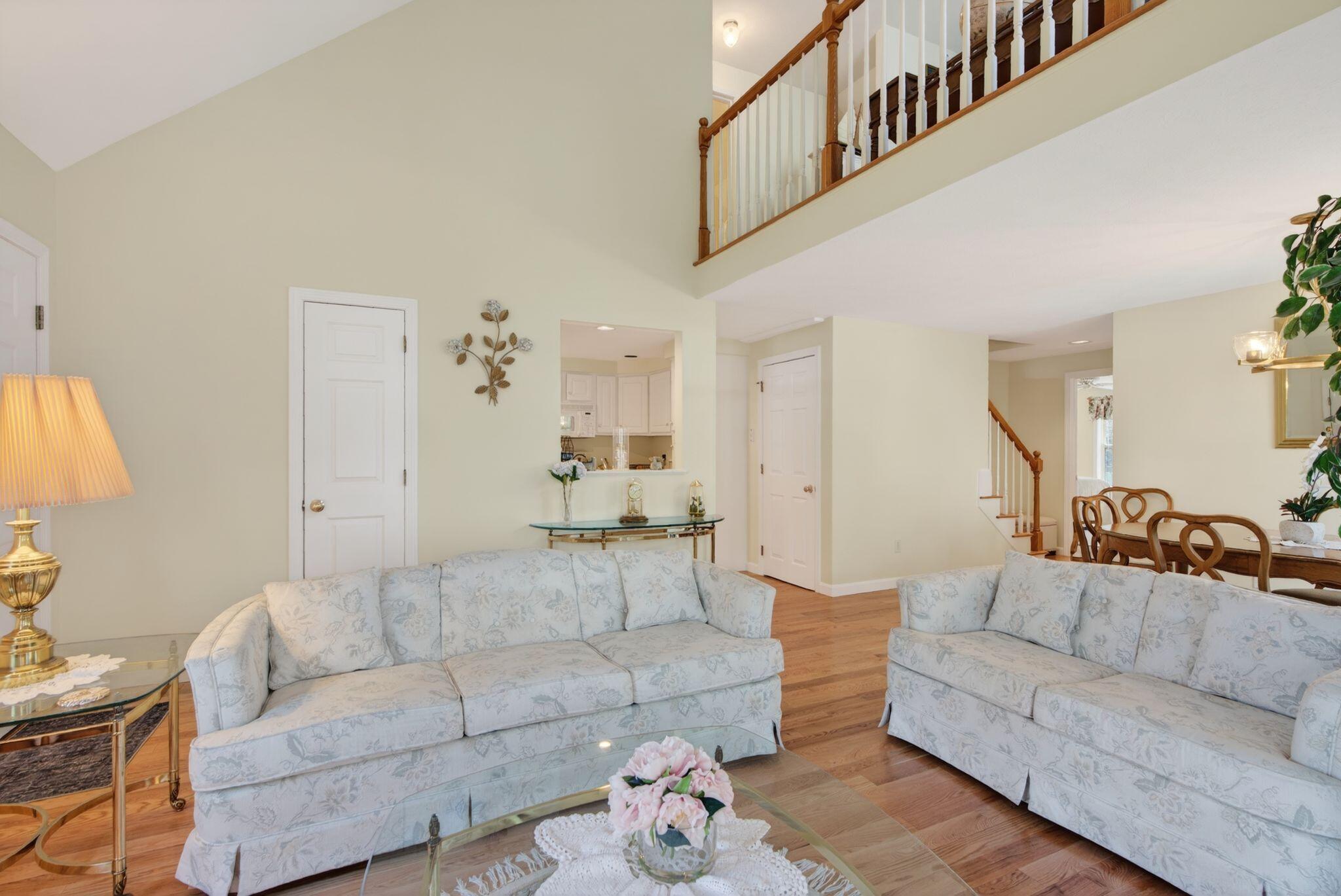 22 Greenwich Way 40