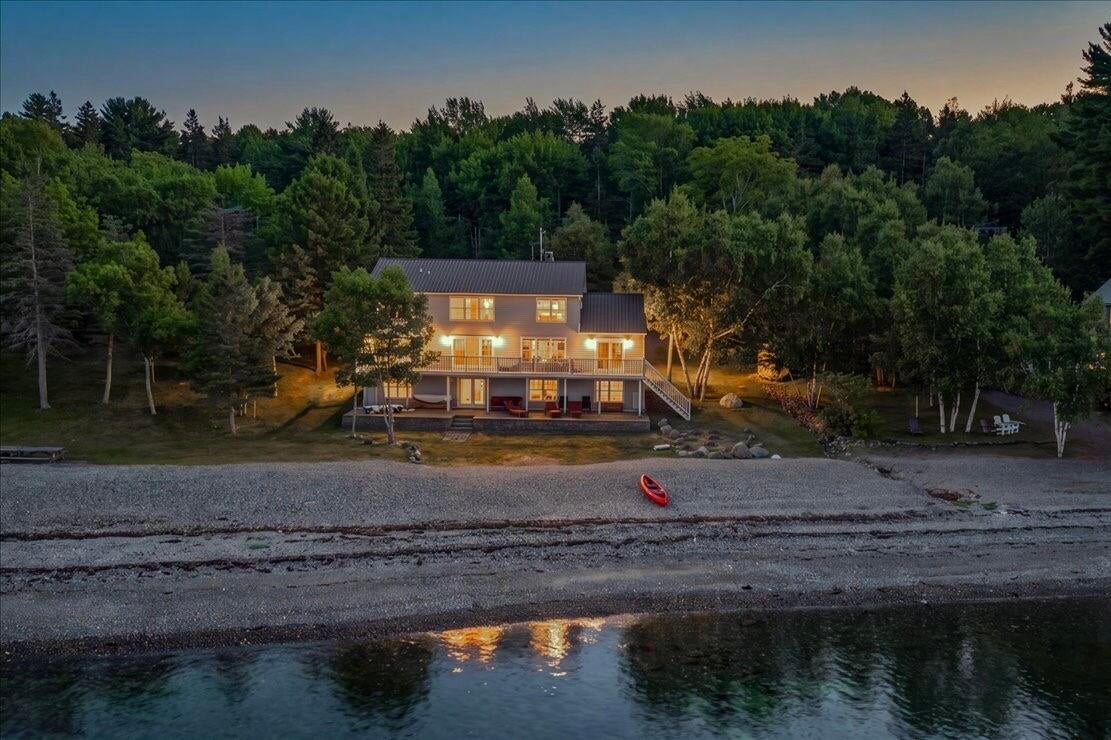 13 Coles Cove