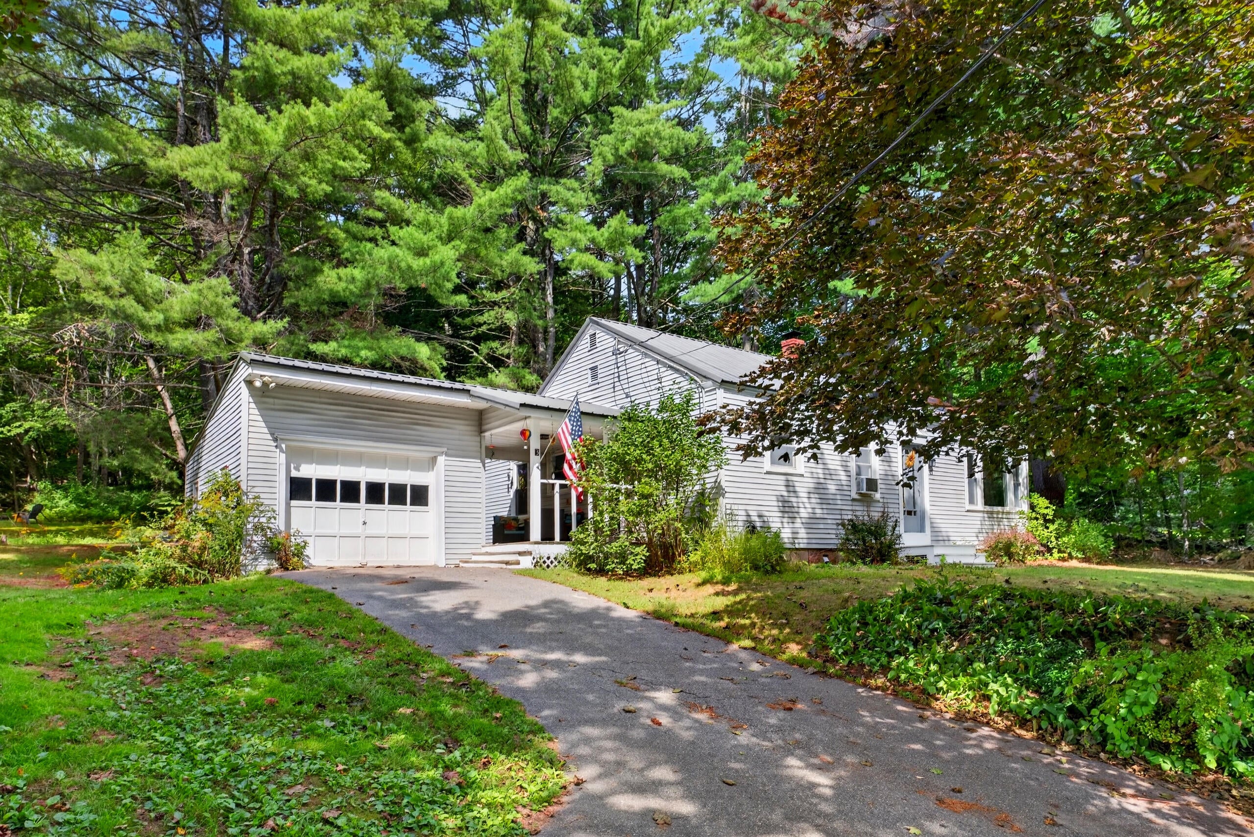 3 Hillside Avenue