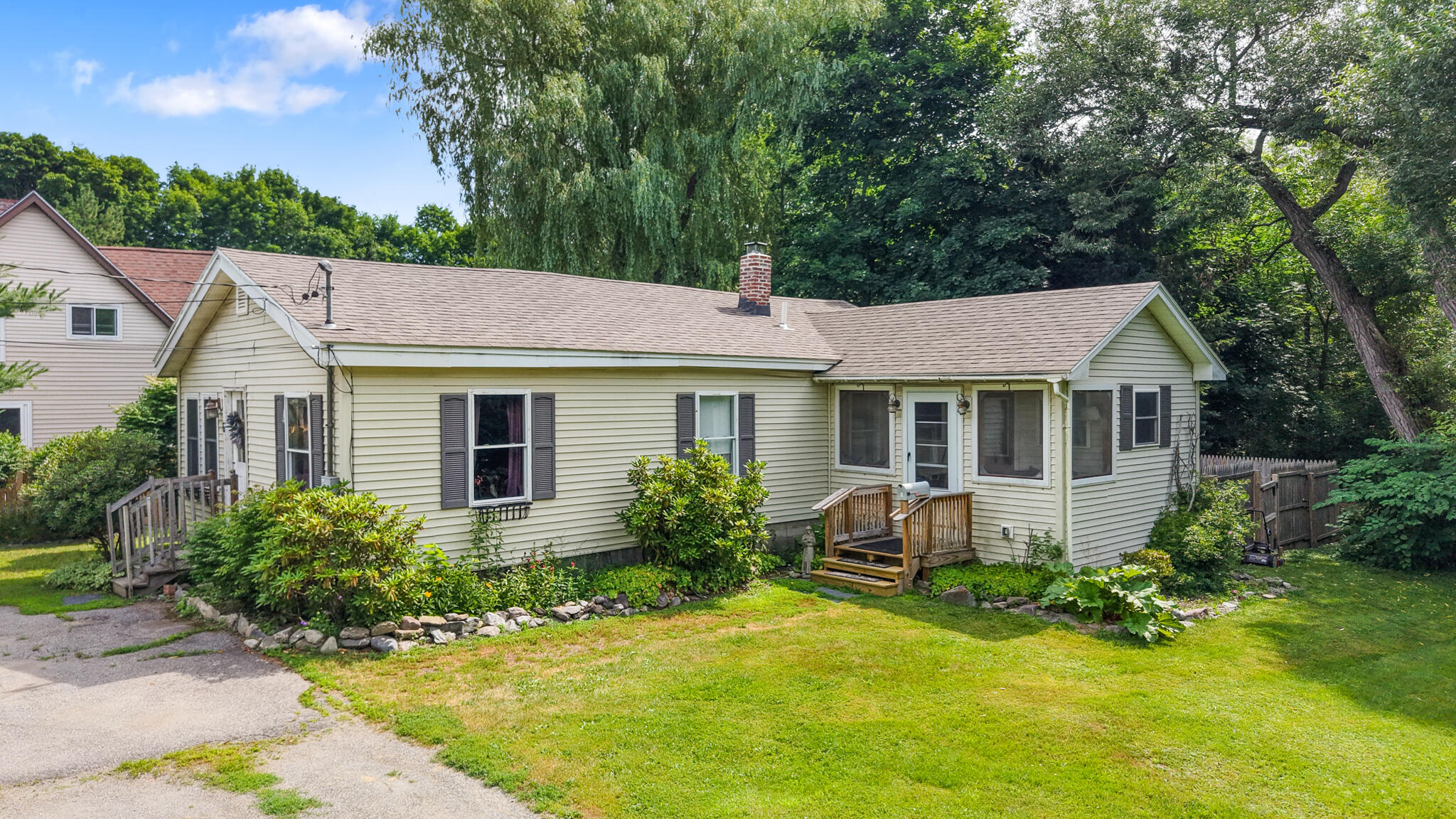6 Rooney Street