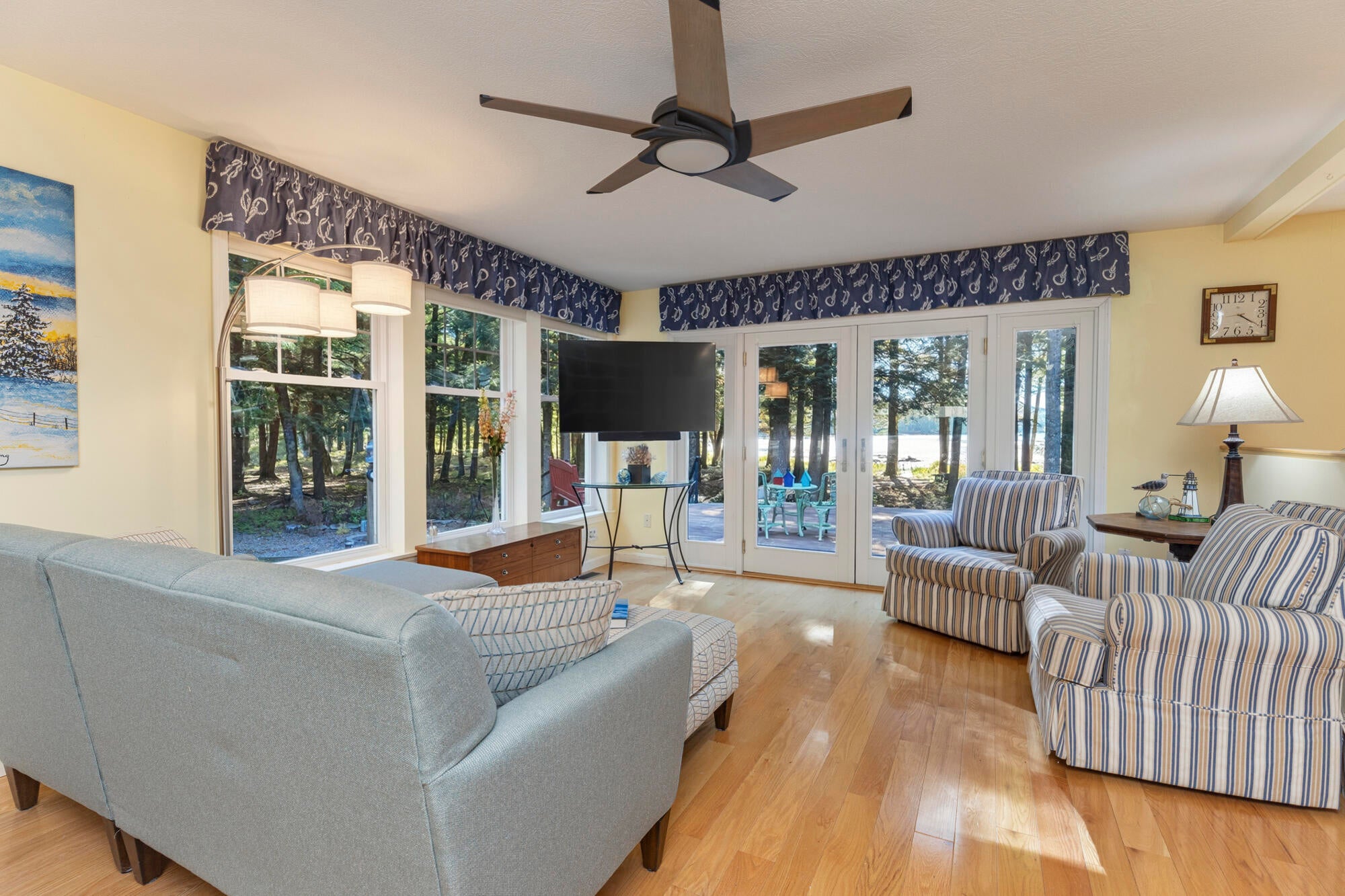 426 Lake House Road