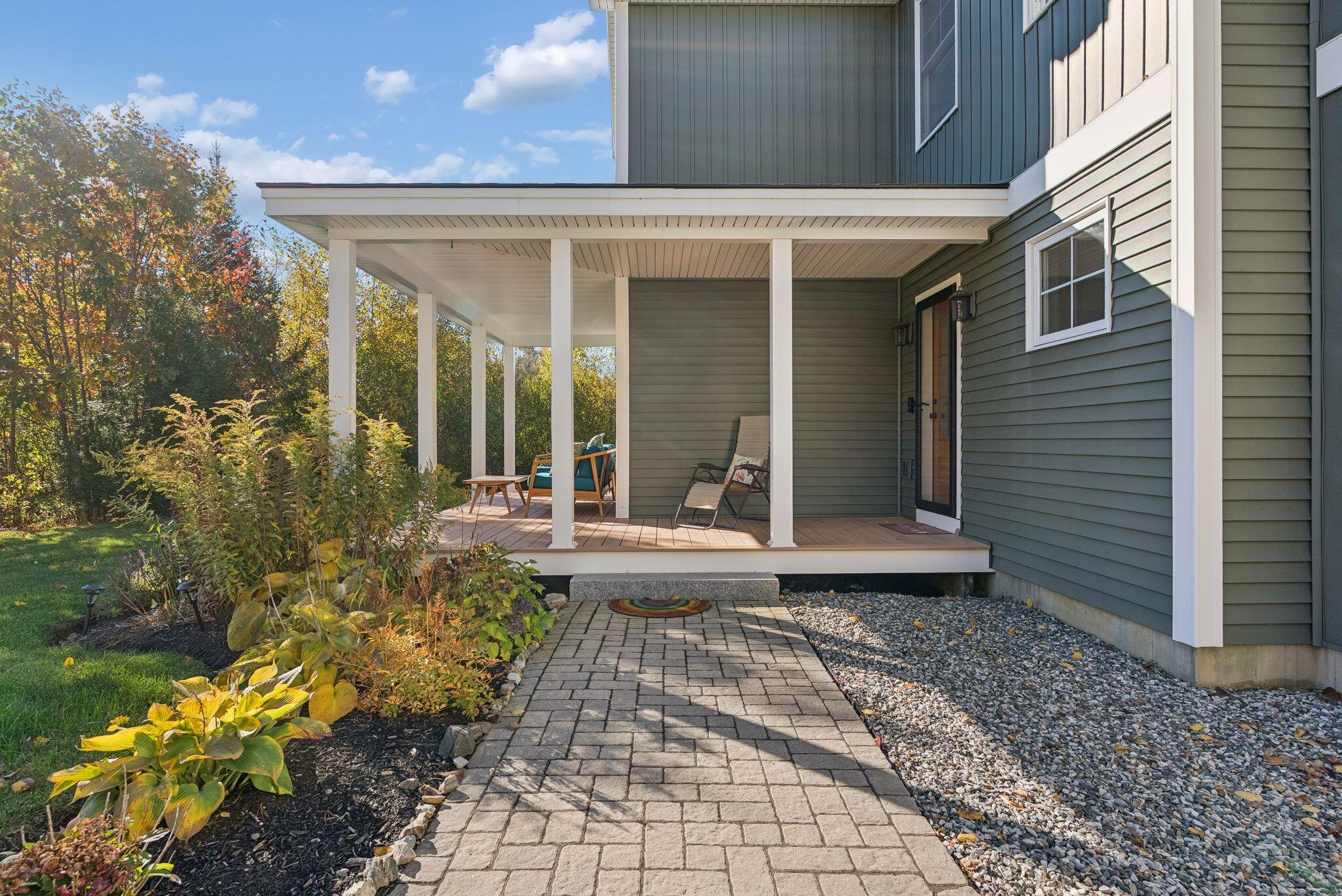 18 Pennywhistle Drive