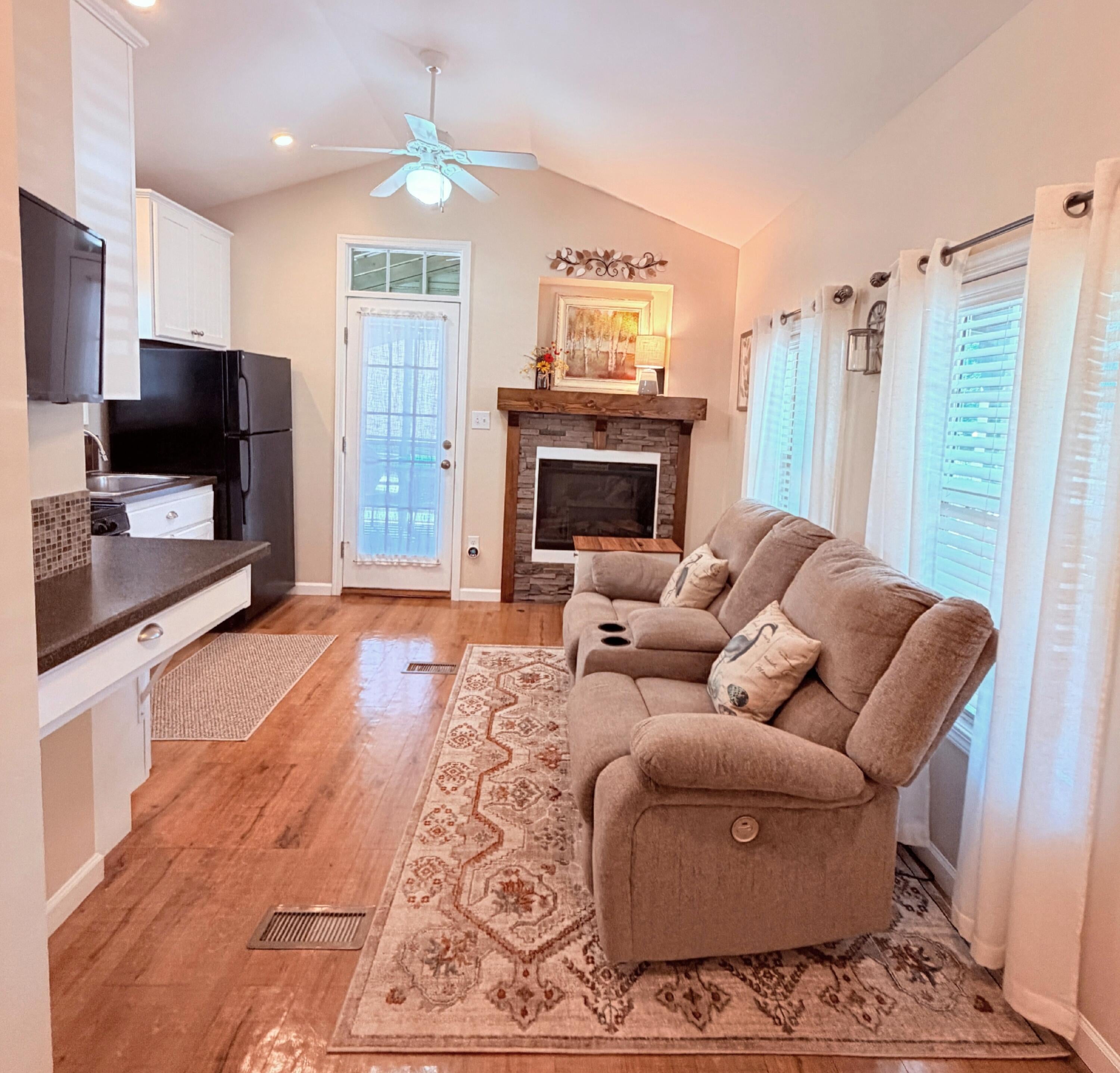 3 Old Orchard Road C8