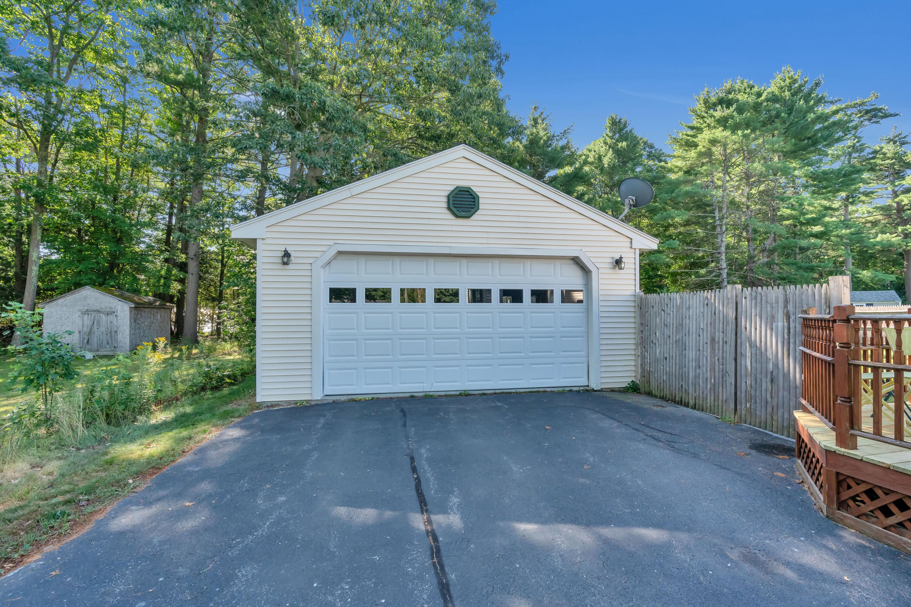 255 Park Road