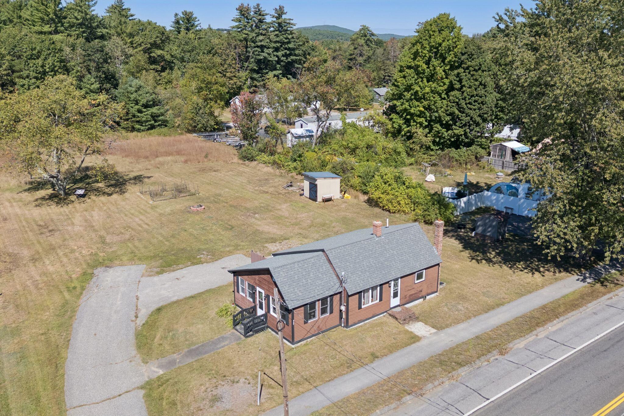 977 Main Street