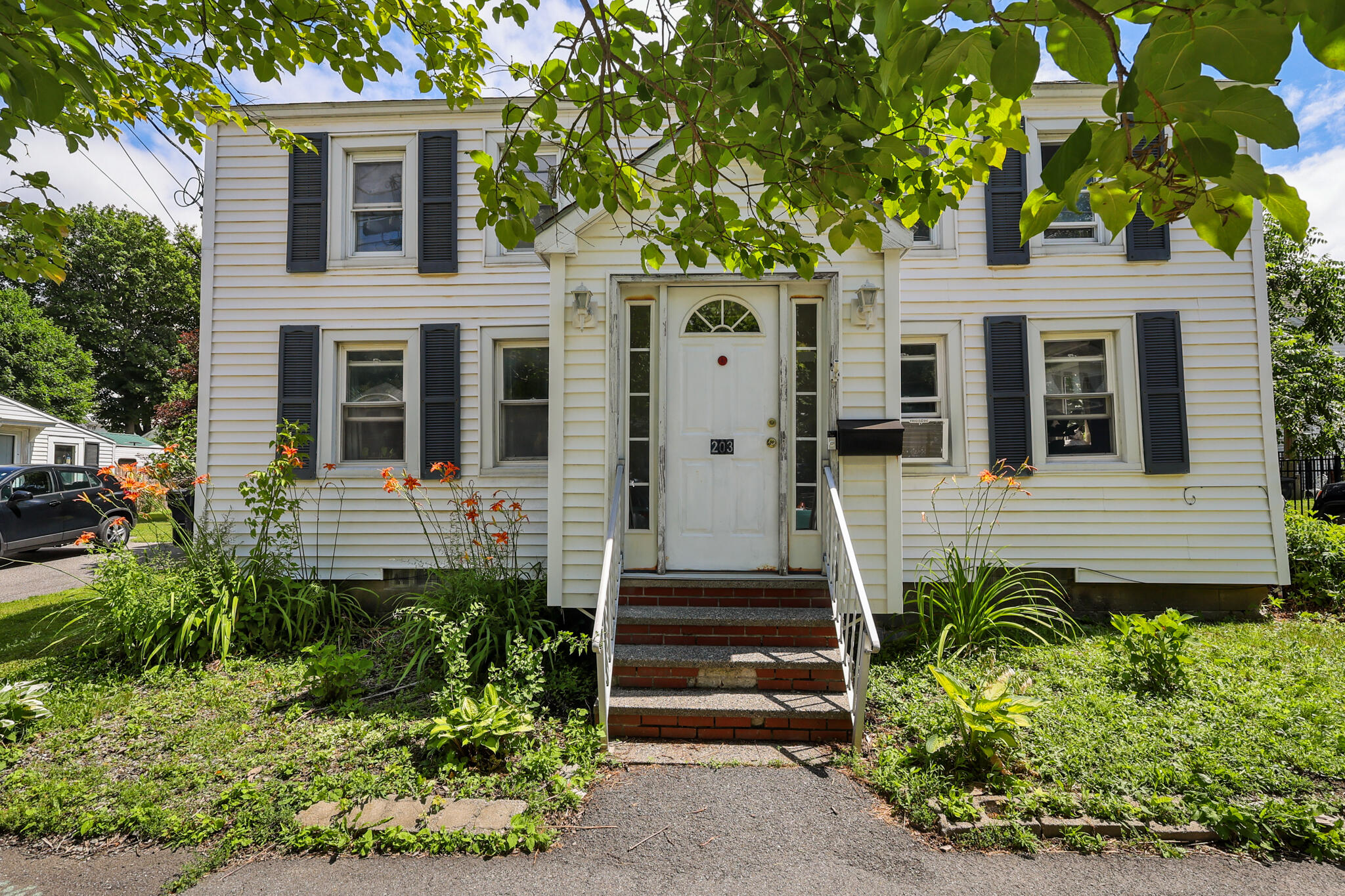 203 Grove Street
