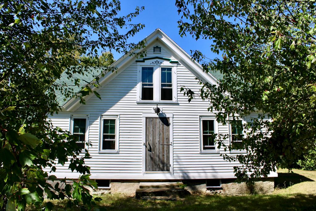Photo of 850 Lawrence Road, Pownal, ME 04069 (MLS # 1636605)