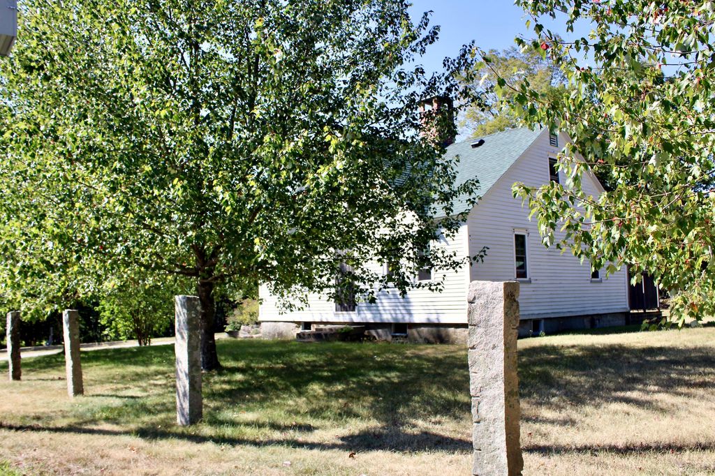 Photo of 850 Lawrence Road, Pownal, ME 04069 (MLS # 1636605)