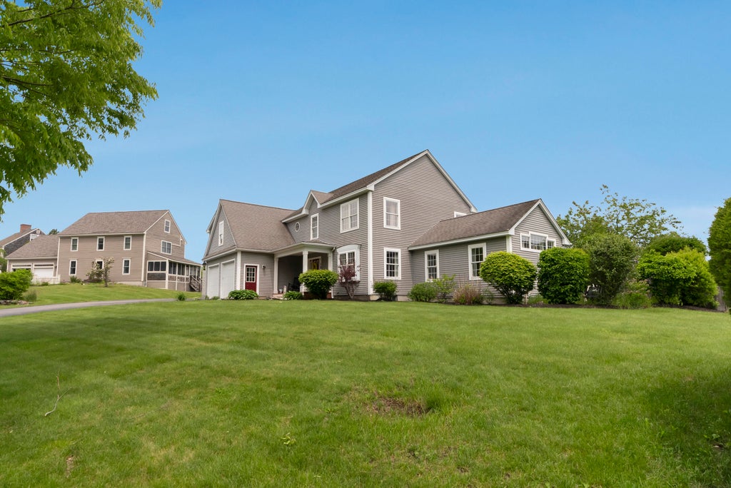 Photo of 12 Grandview DR, Scarborough, ME 04074 (MLS # 1665304)