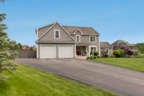 Photo of 12 Grandview DR, Scarborough, ME 04074 (MLS # 1665304)