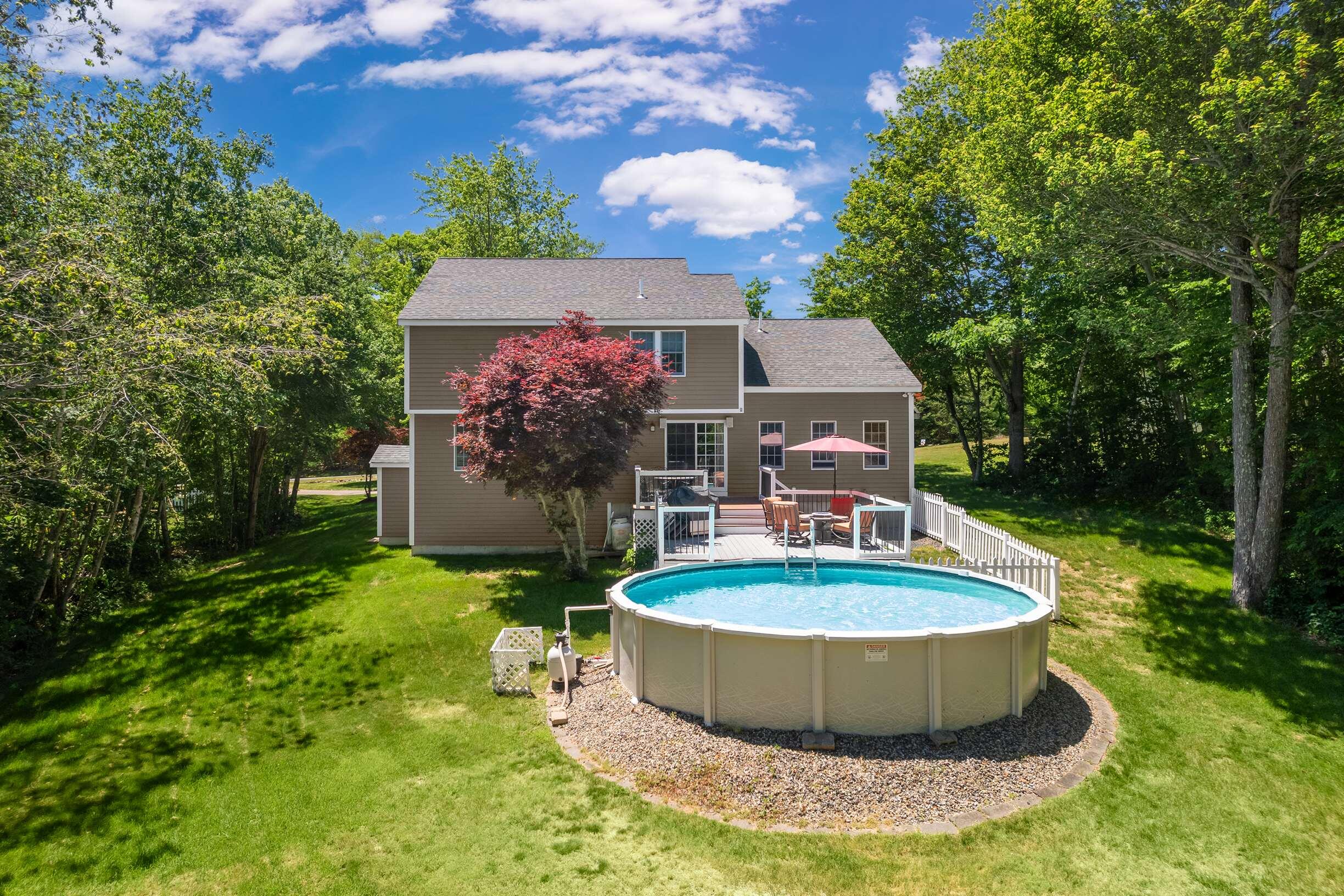 3 Meadowlark Drive