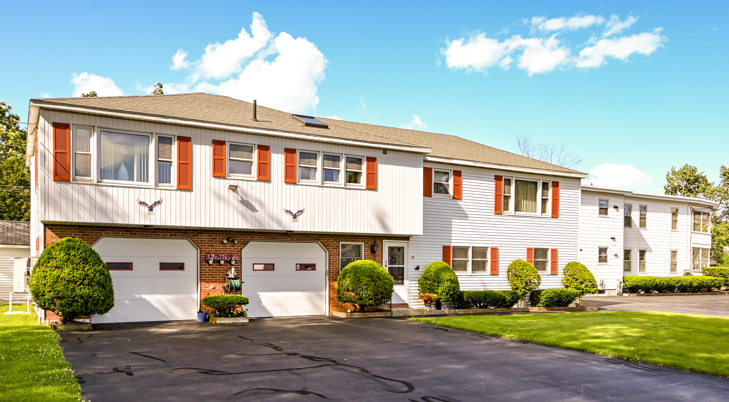 19 Free Street