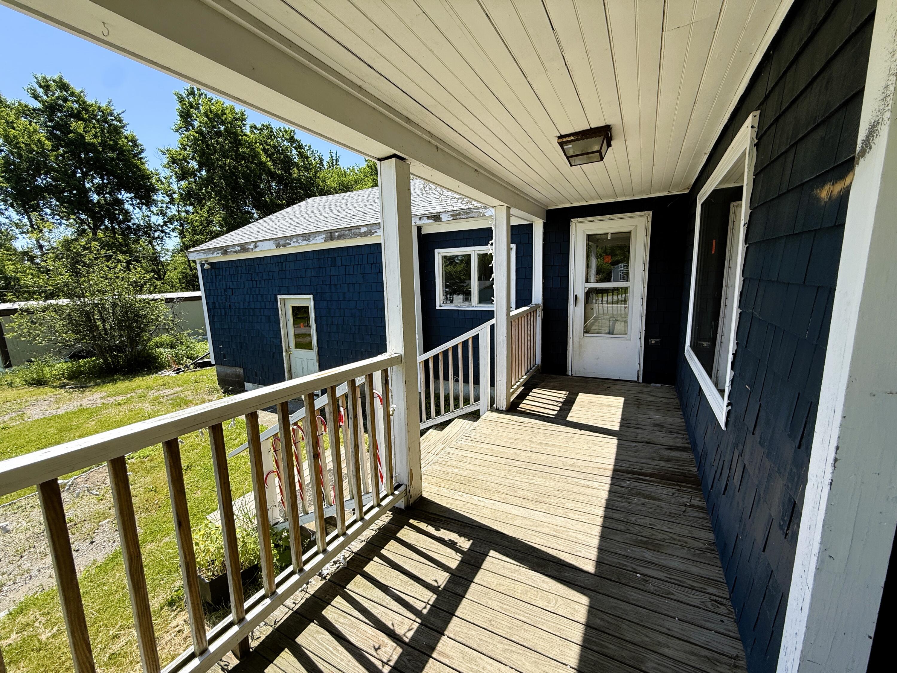 740 Spruce Head Road