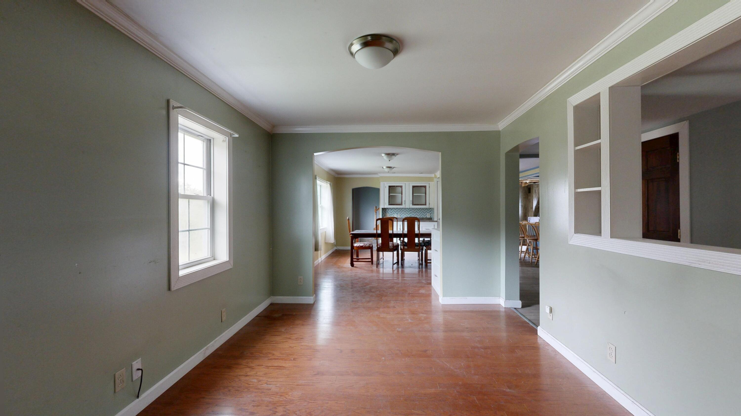 445 W River Road