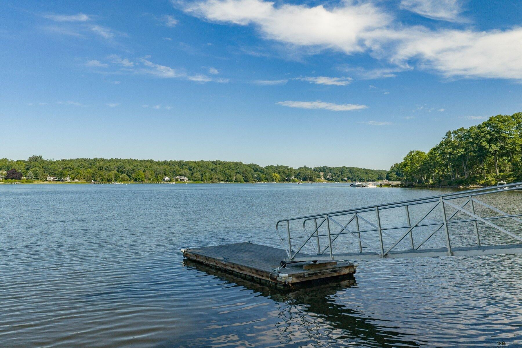 28 Rogers Point Drive