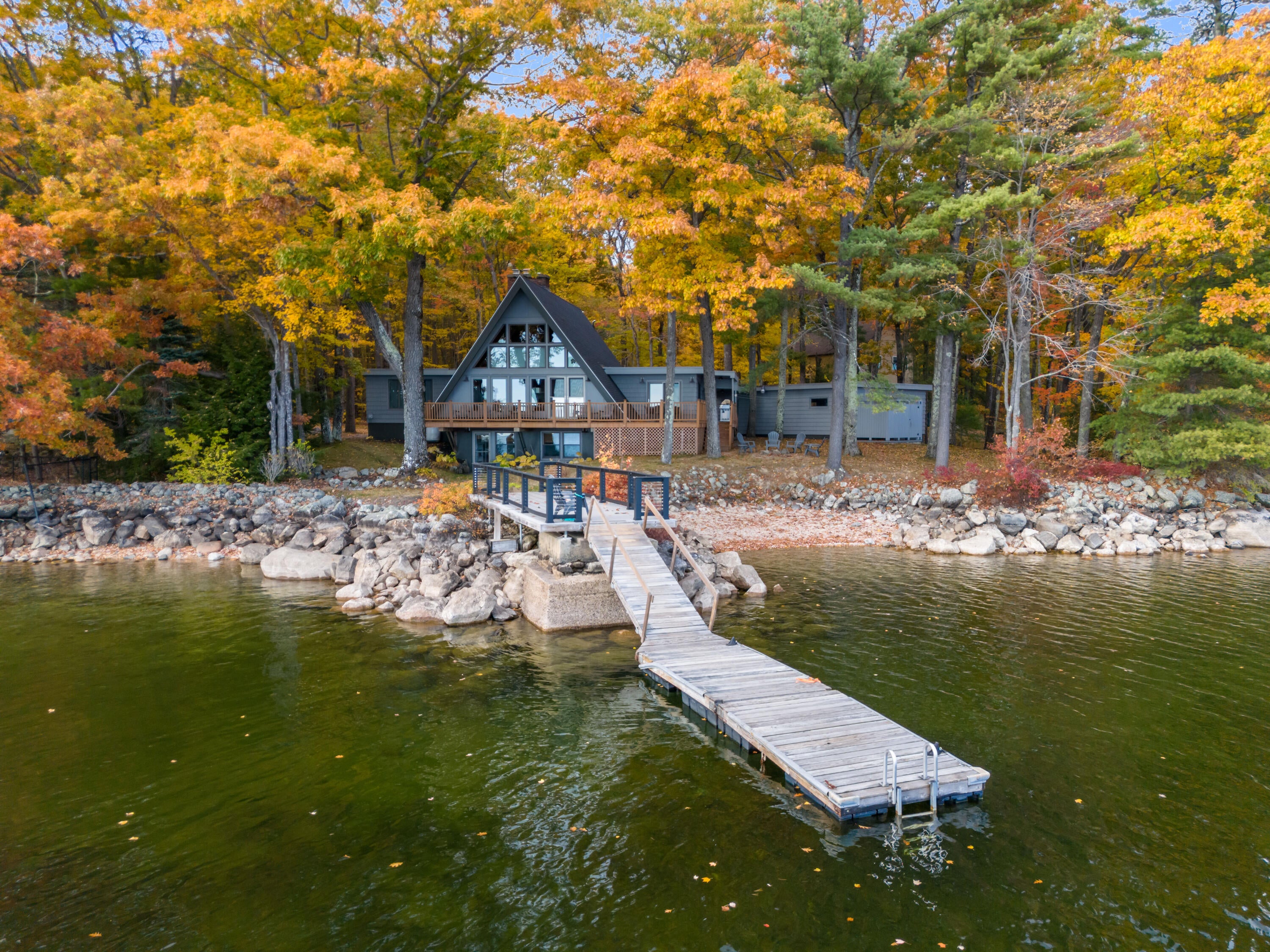 13 Sandlake Drive
