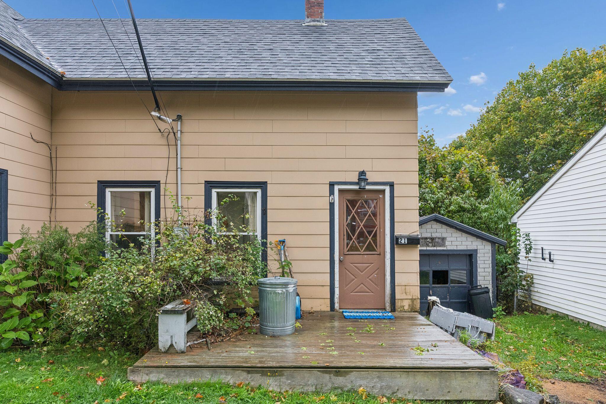 21 Rocky Hill Avenue
