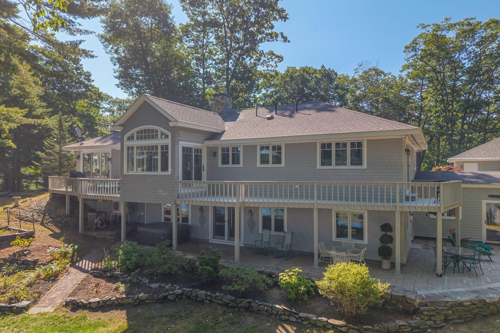 3 Pine Island