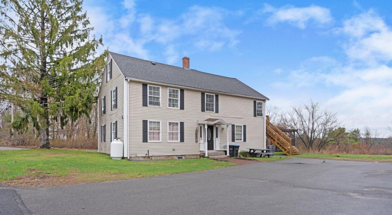 305 Gray Road