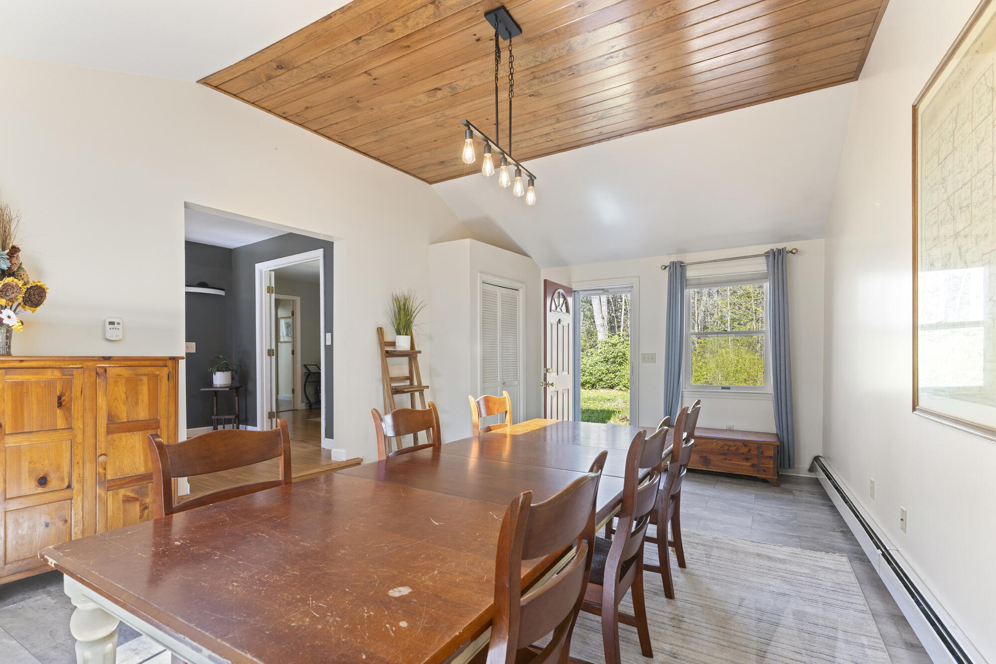 17 Glenndale Circle
