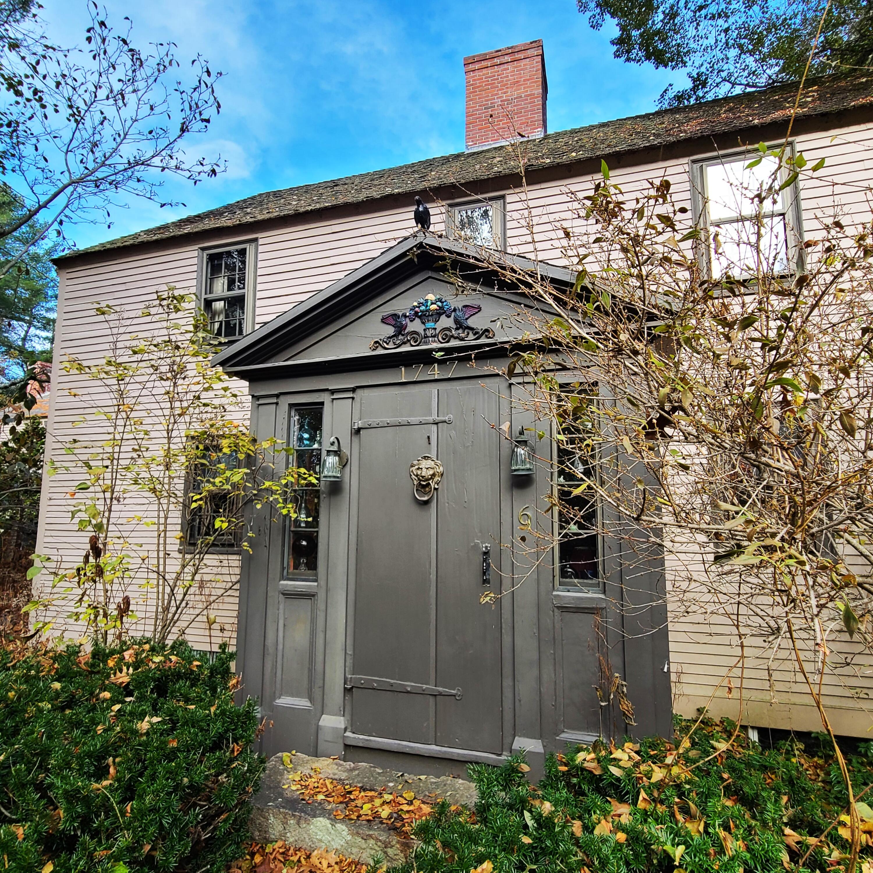 6 Old Port Road