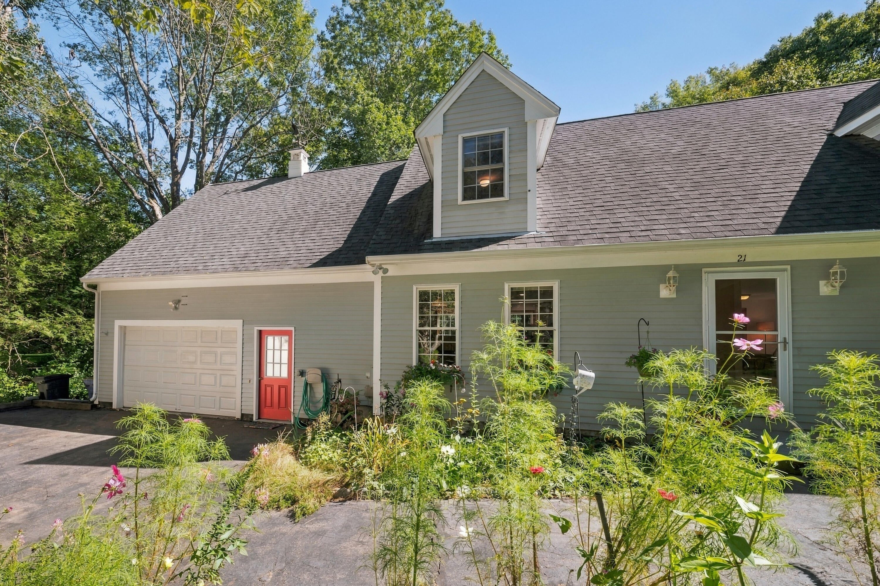 21 New Boston Road