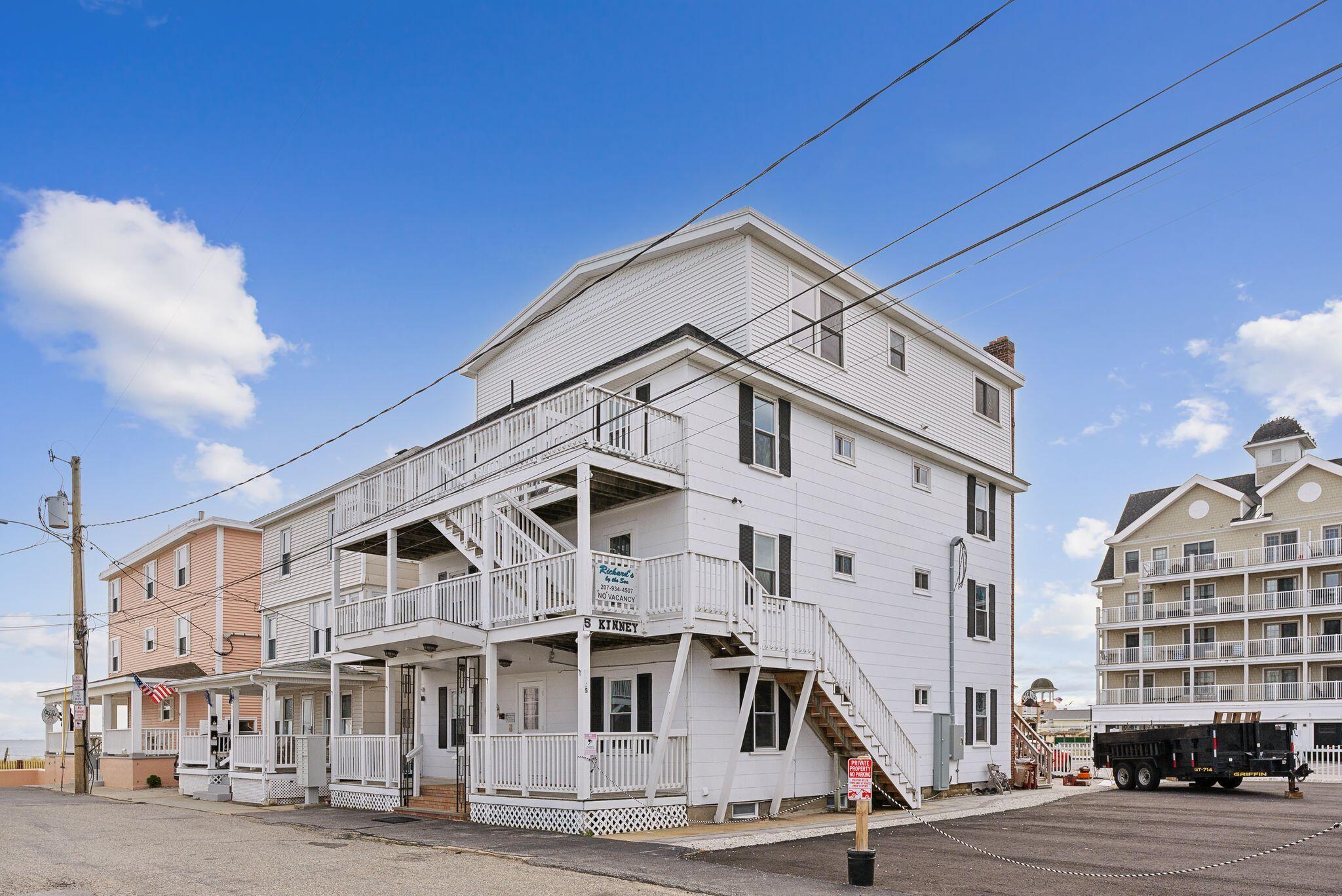 5 Kinney Avenue 102