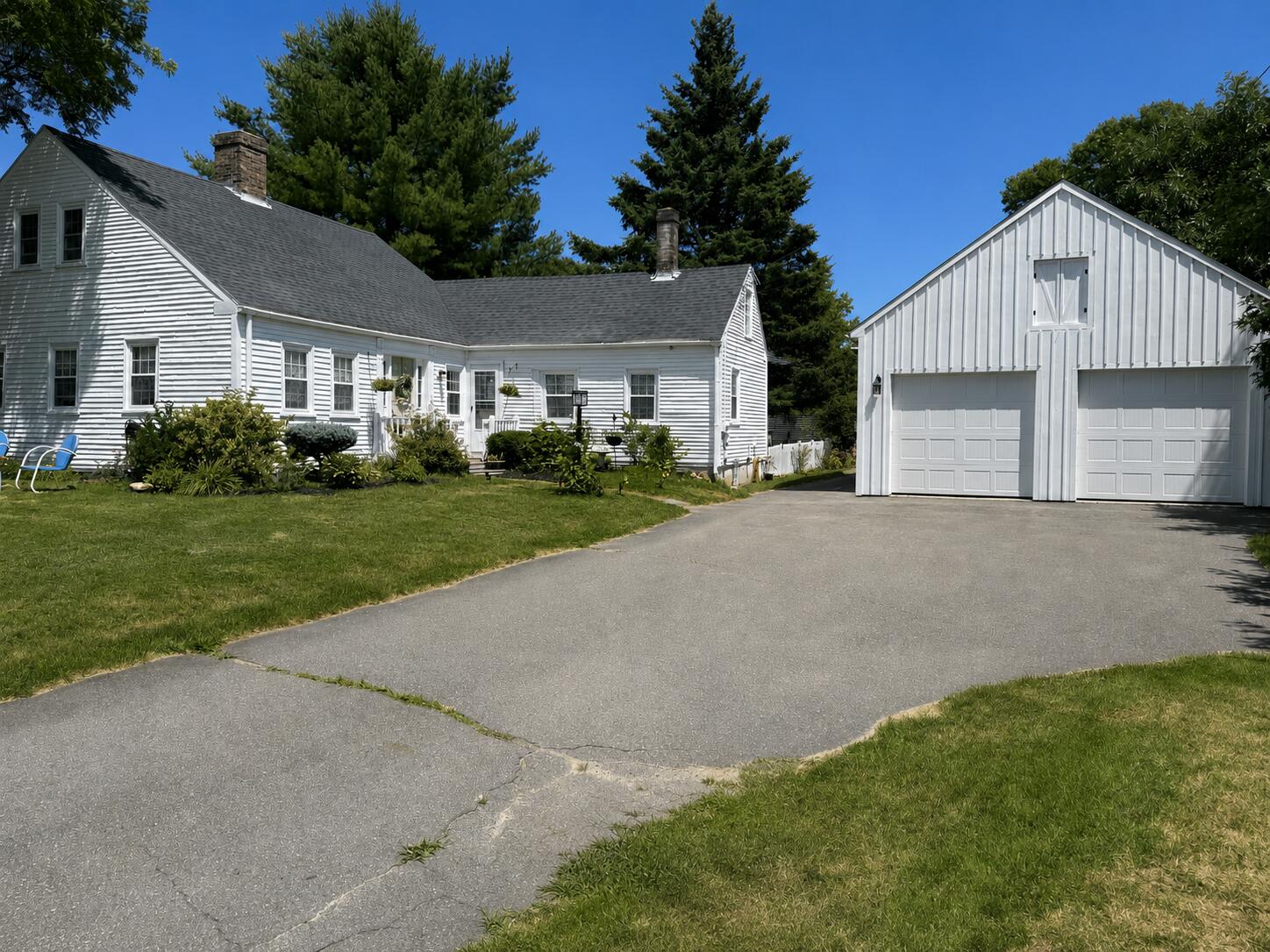 Maine Living Real Estate Front House