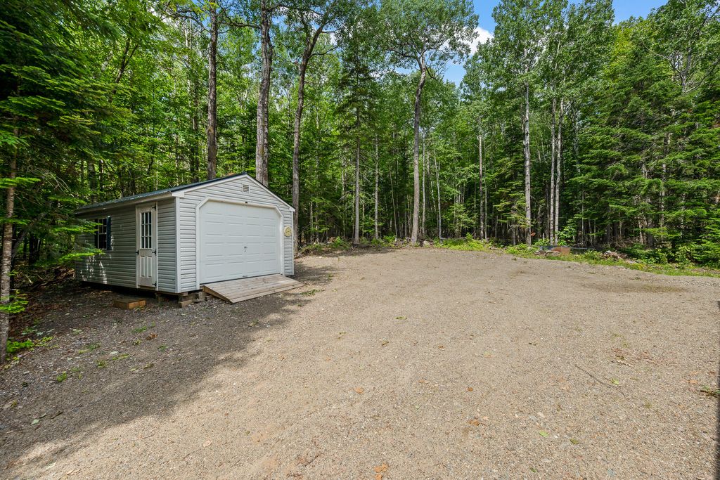 Photo of 38 Spruce Circle, Dallas Plt, ME 04970 (MLS # 1669088)