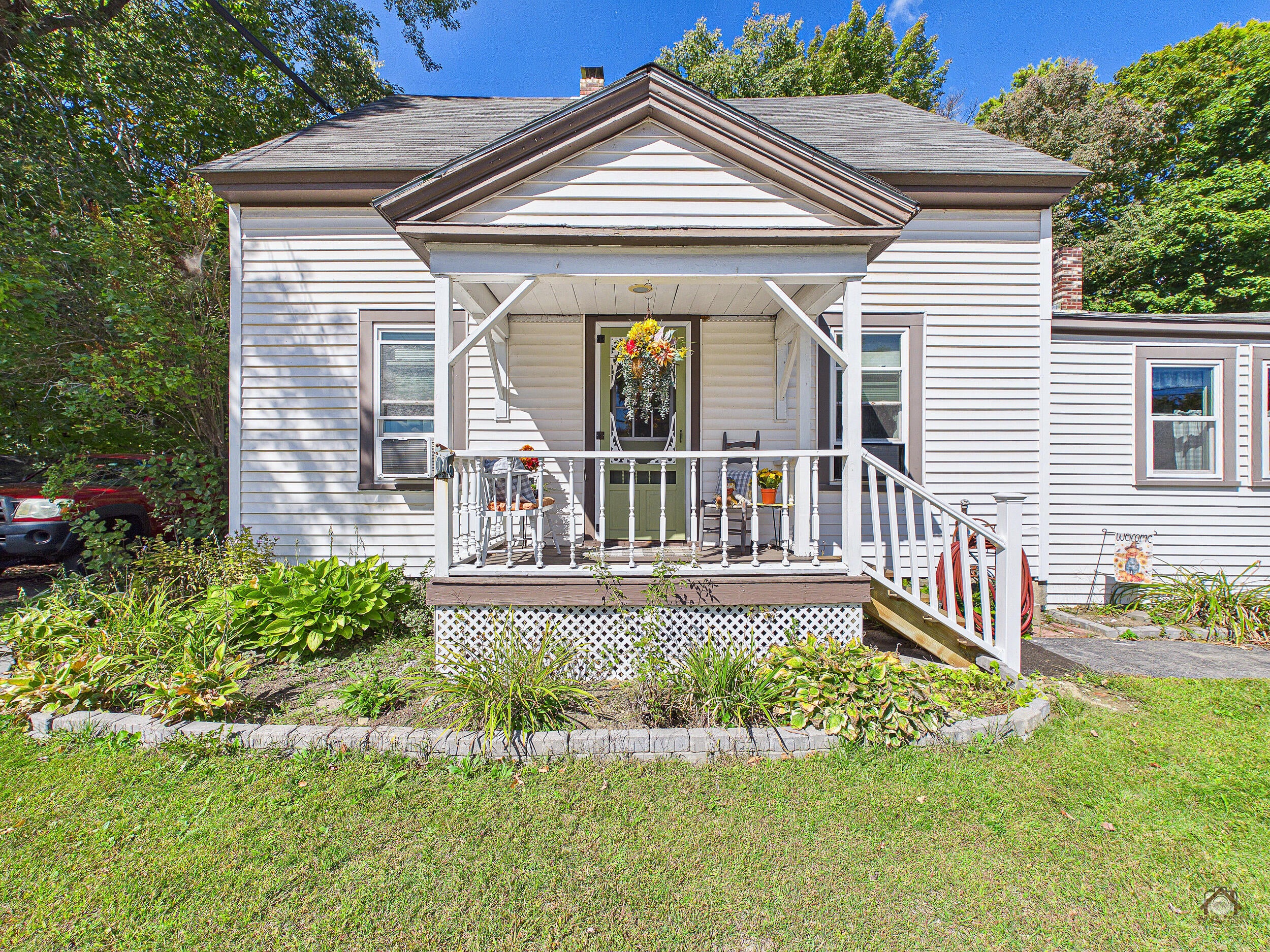 840 Oakland Road