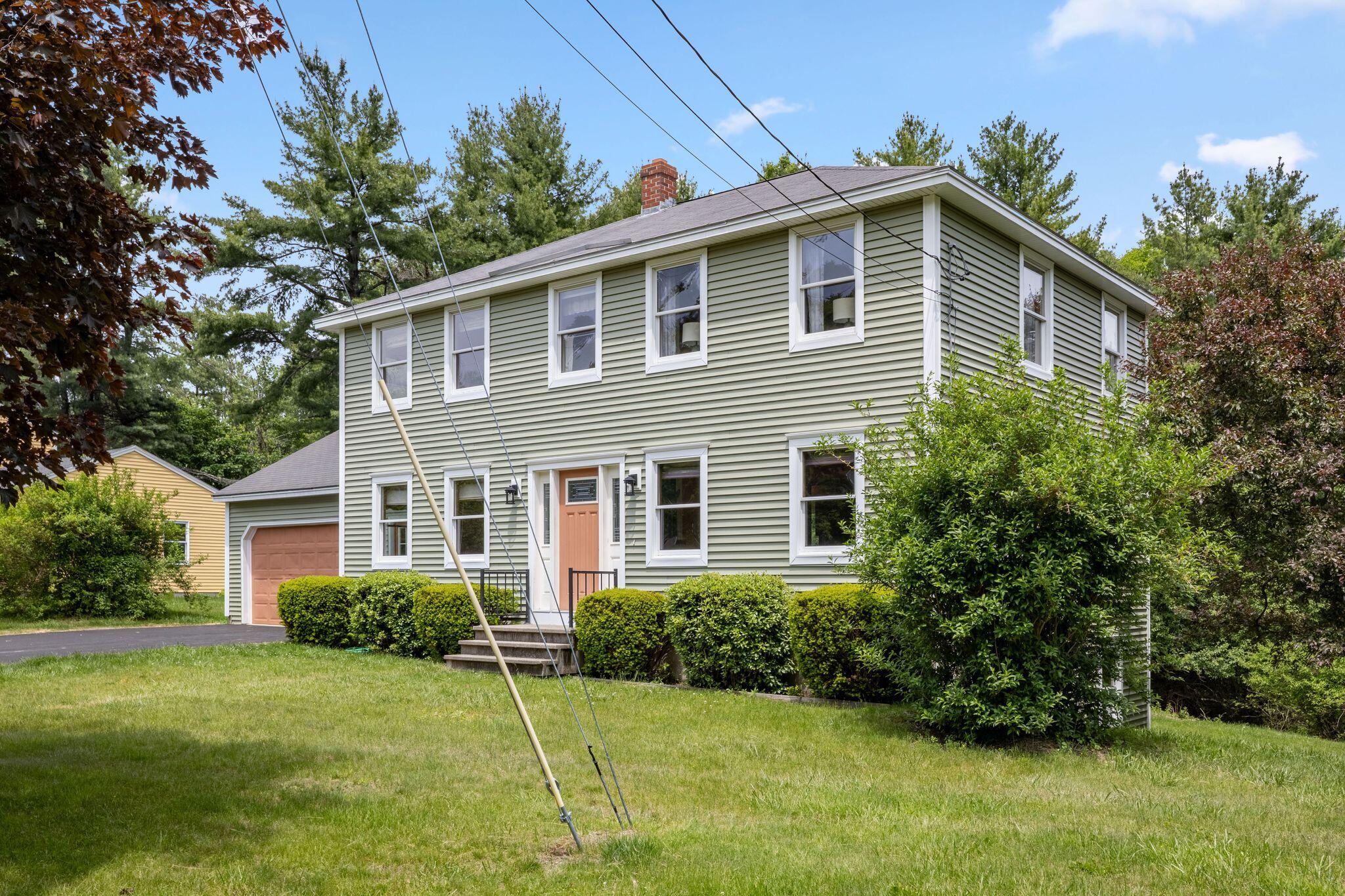 22 Crestwood Drive