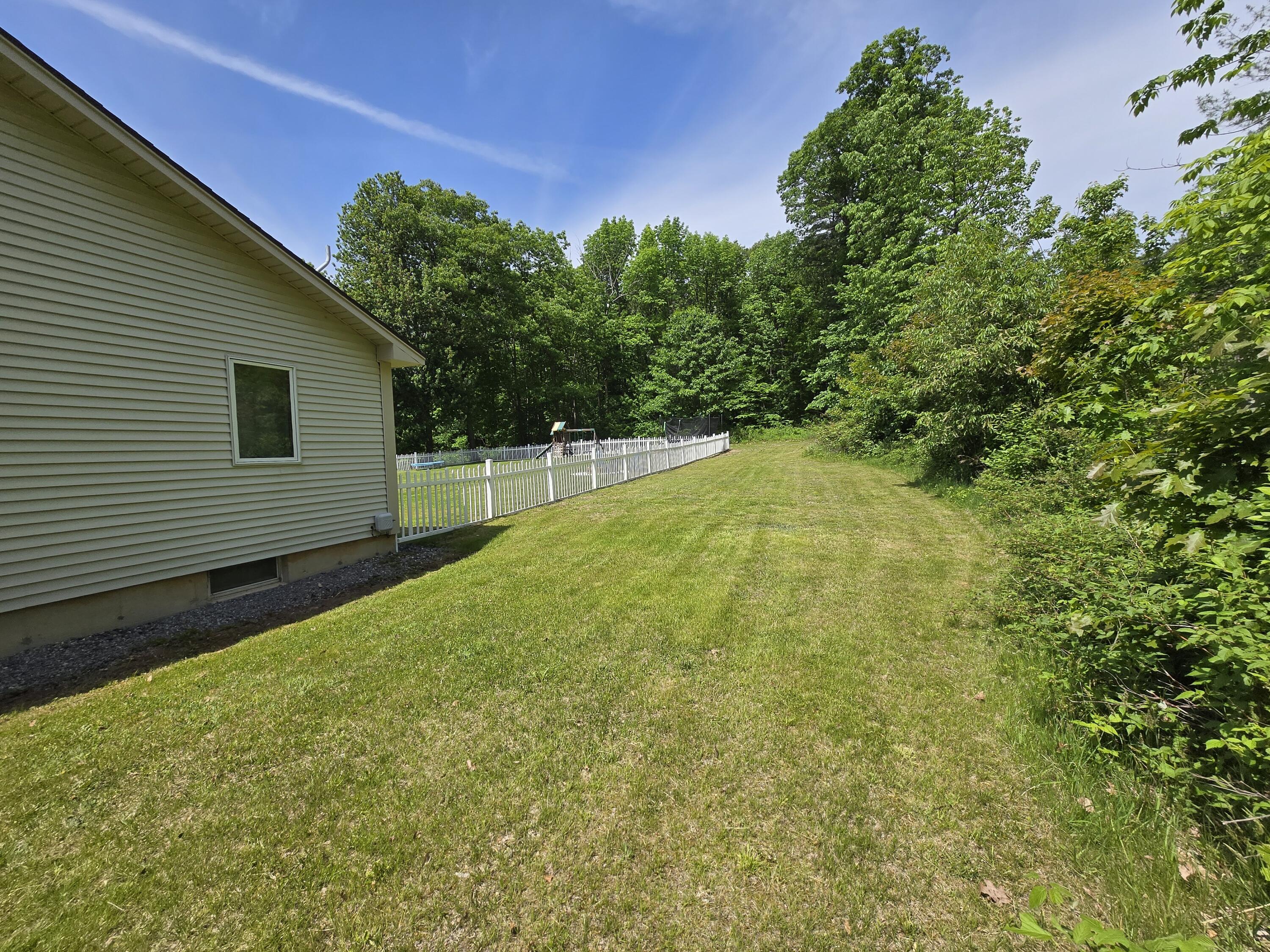 166 Howes Corner Road