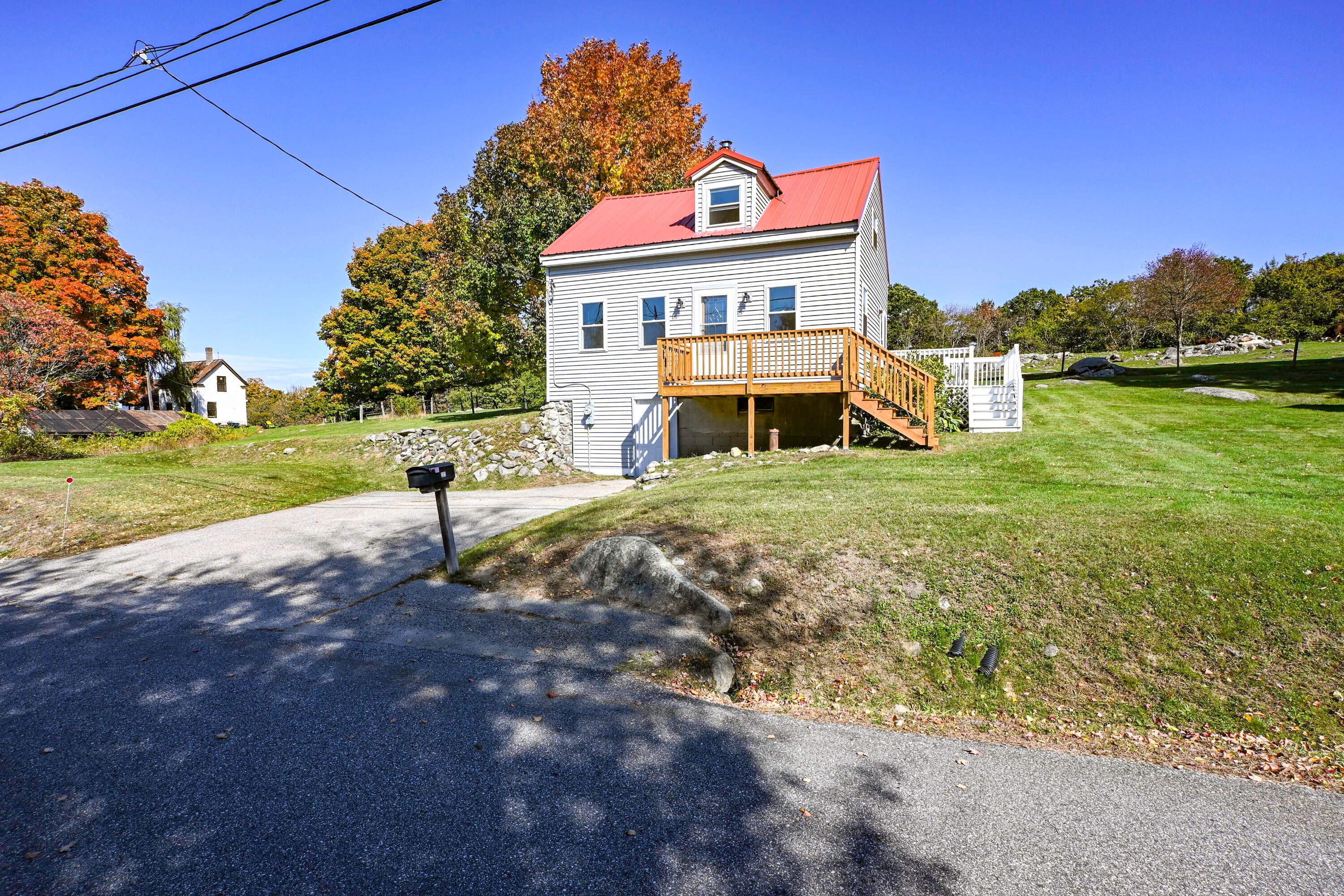 233 Mountain Road