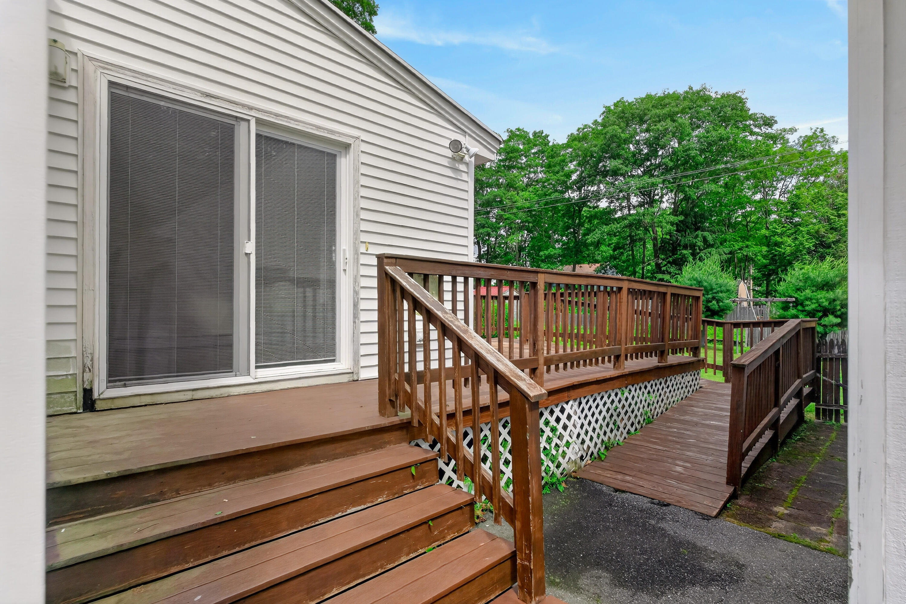82 Columbia Avenue