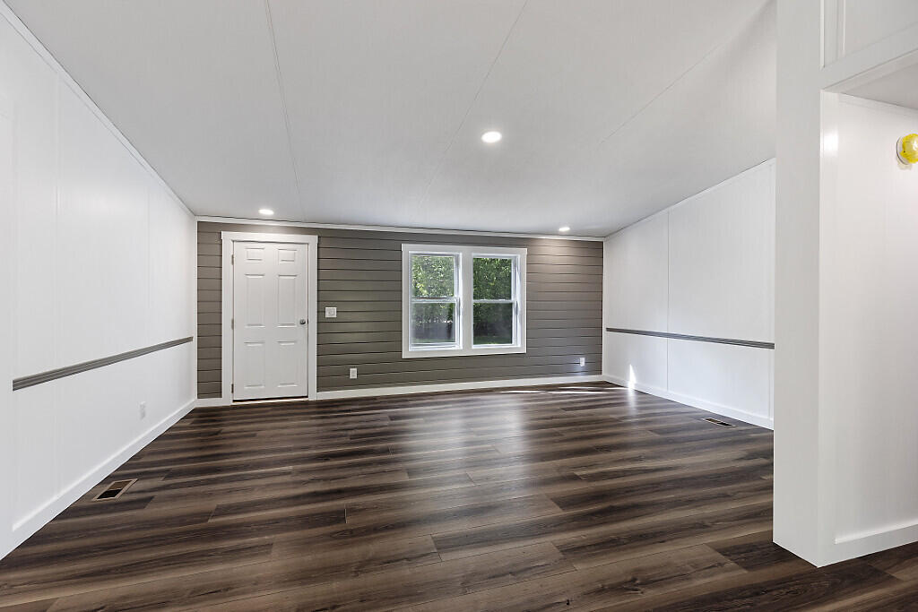 218 Hebron Road